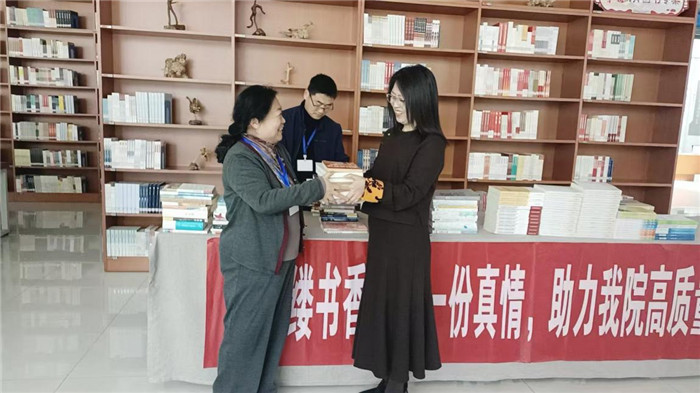 图片3.jpg 图片3.jpg