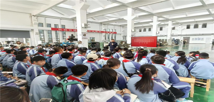 图片2.jpg 图片2.jpg